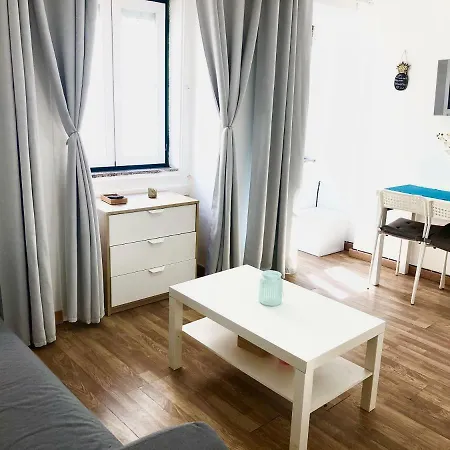 Casas Com Graca One Bedroom Central Apartment Lisbon